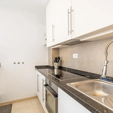 Capistrano Playa, 2 Bedroom & Free Wi-fi *